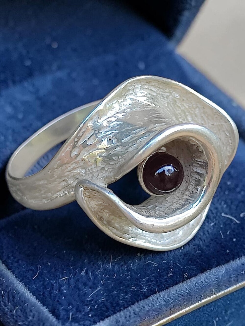 Vintage Sterling Silver Artisan Made Garnet Ring